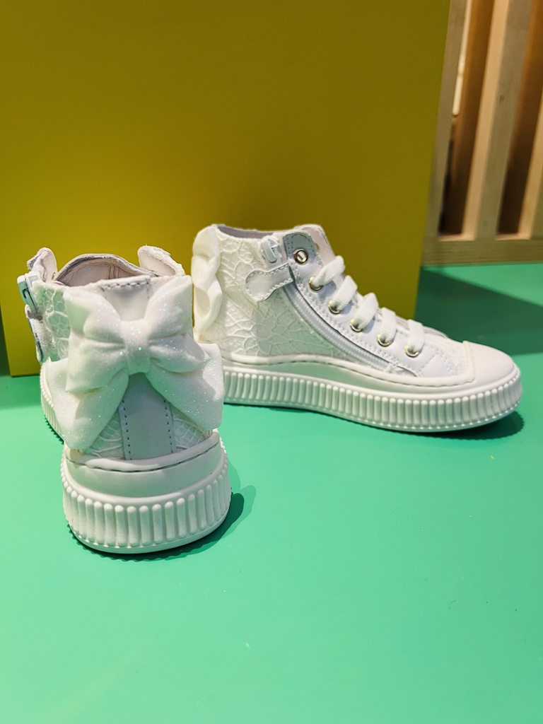 Hoge sneaker 24511-B