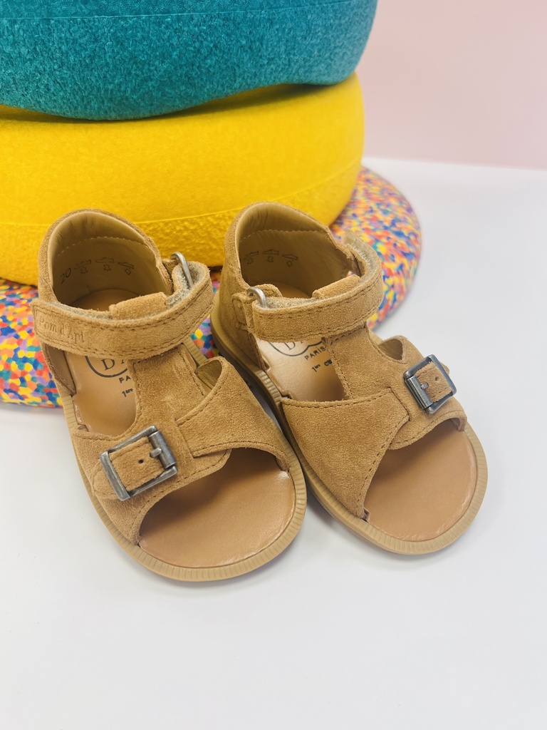 Sandaal gesloten hiel 