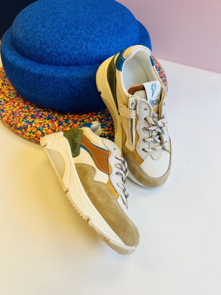 Sneaker hoge zool d365