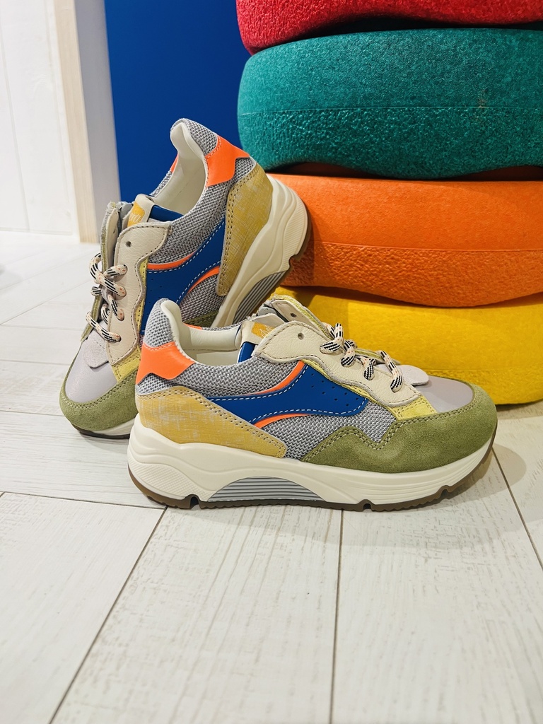 Sneaker hoge zool D365  