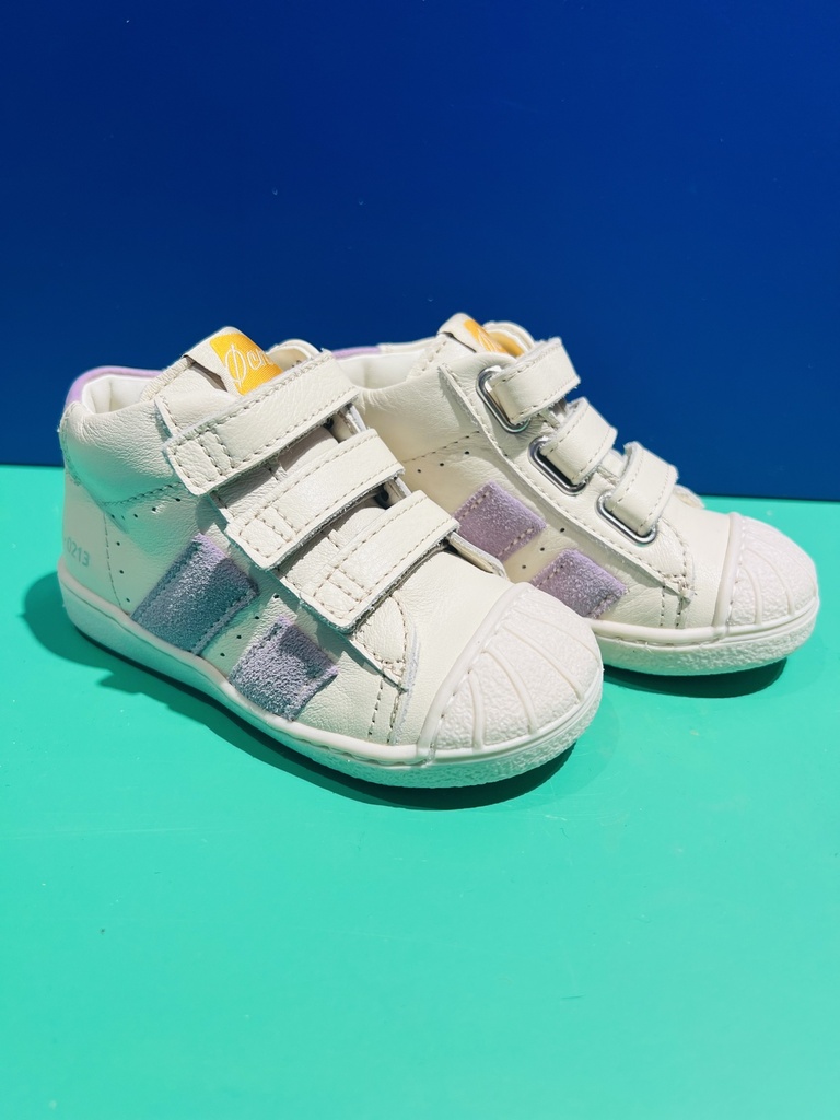 Sneaker 853 