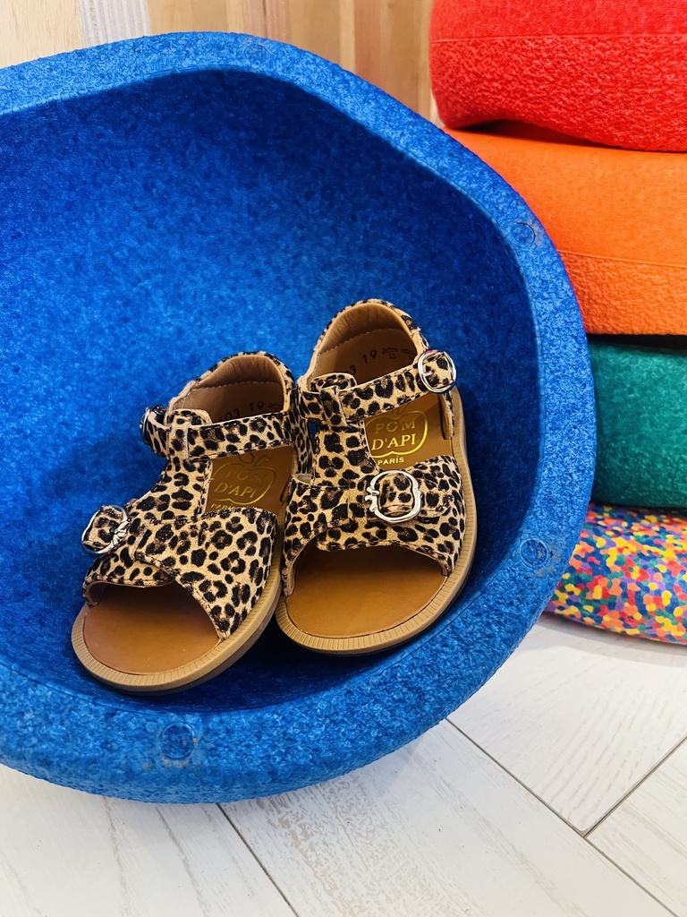 Sandaal gesloten hiel poppy bucky leo