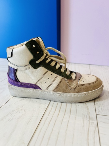 Hoge sneaker d407