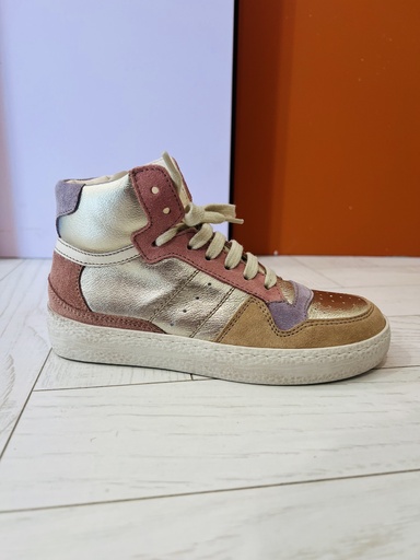 Hoge sneaker d407