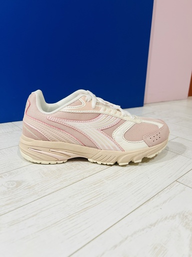 Sneaker runner whisper pink