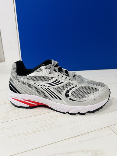 Sneaker runner white  charcool grey