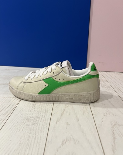 Sneaker low fluo waxed