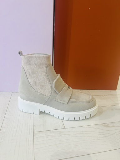 Boot 9192 