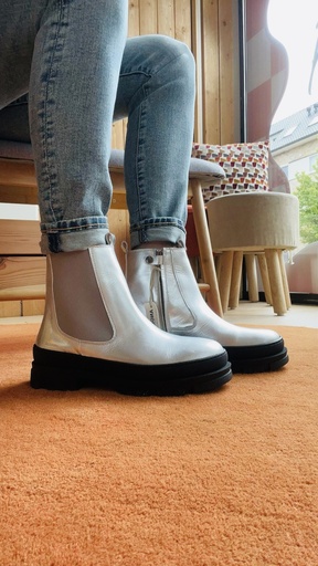 Boot 6172-102-3516