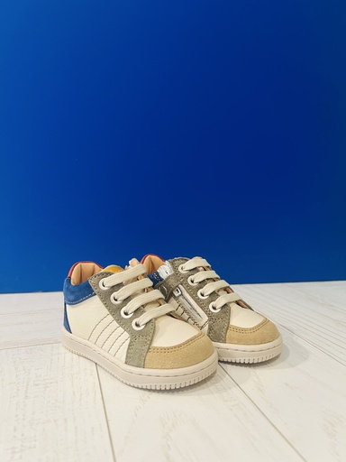 Sneaker d076